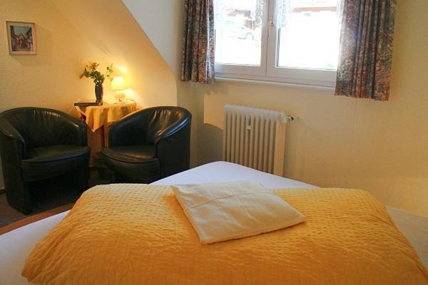 Hotel-Pension Thome Hinterzarten Rom bilde